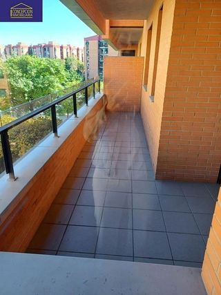 Piso en alquiler en Ciudad Jardín - Zoco en Córdoba