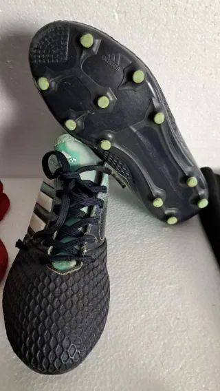 Kit Calcio Adidas Taglia 35