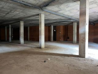 Local comercial en venta en Tomelloso