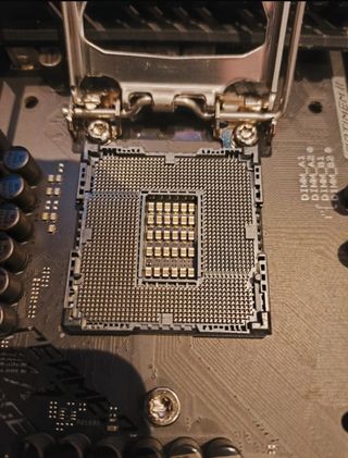 Placa Base ASUS ROG STRIX Z490-E GAMING