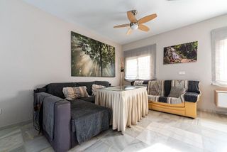 Casa adosada en venta en Vista Azul - Consolación en Dos Hermanas