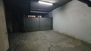 Garaje en venta en Ensanche - Sar en Santiago de Compostela