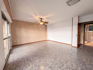 Piso en alquiler en Centro en Torrevieja