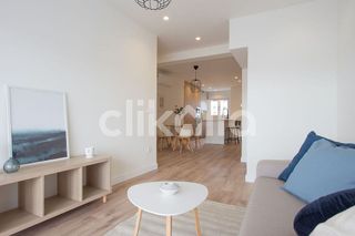 Piso en venta en La Calzada en Sevilla