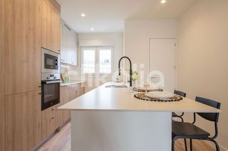 Piso en venta en La Calzada en Sevilla