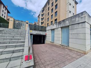 Garaje en venta en Viesques en Gijón