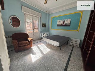 Piso en alquiler en Centro - Sagrario en Granada