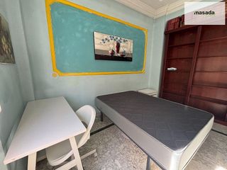Piso en alquiler en Centro - Sagrario en Granada