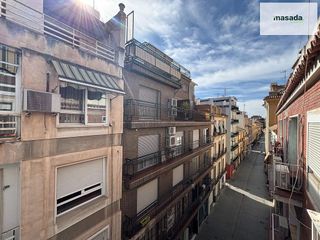 Piso en alquiler en Centro - Sagrario en Granada