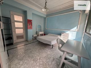 Piso en alquiler en Centro - Sagrario en Granada