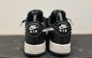 Nike Air Force 1 Negras y Blancas