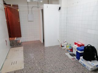 Local comercial en alquiler en La Plana en Esplugues de Llobregat