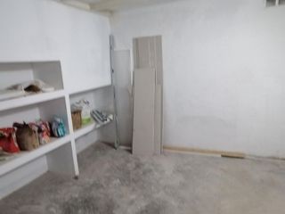 Local comercial en alquiler en La Plana en Esplugues de Llobregat