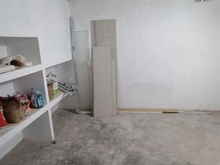 Local comercial en alquiler en La Plana en Esplugues de Llobregat