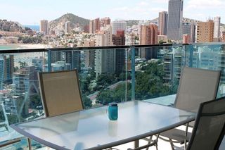 Piso en alquiler en Playa de Poniente en Benidorm