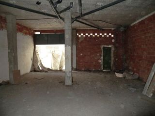 Local comercial en alquiler en Las Fuentes en Zaragoza