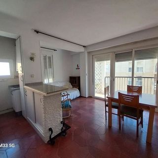 Piso en alquiler en Ciudad Jardín - Tagarete - El Zapillo en Almería