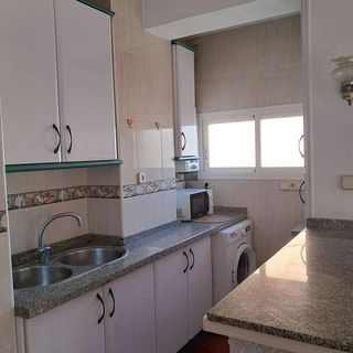 Piso en alquiler en Ciudad Jardín - Tagarete - El Zapillo en Almería