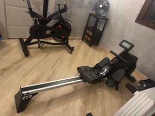 Máquina de remo Tunturi R20 COMPETENCE plegable