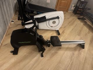 Máquina de remo Tunturi R20 COMPETENCE plegable