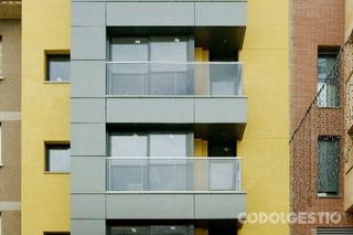 Local en alquiler en Santa Clara-Caputxins-Hospital en Vic