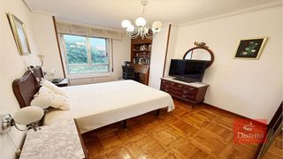 Piso en venta en Alisal - Cazoña - San Román en Santander