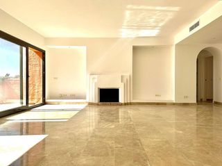 Ático en venta en San Luis de Sabinillas en Manilva