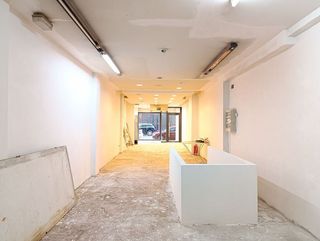 Local comercial en venta en Campo San Francisco - Plaza de América en Oviedo