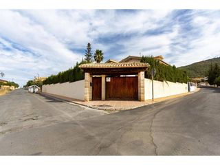 Chalet en venta en Padul