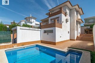 Chalet en venta en Otura