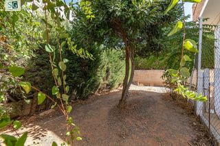 Chalet en venta en Otura