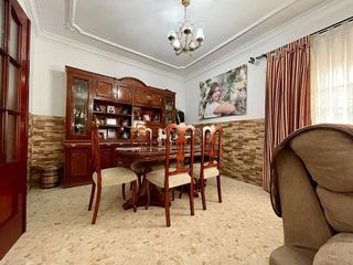 Chalet en venta en Núcleo Urbano en Chiclana de la Frontera