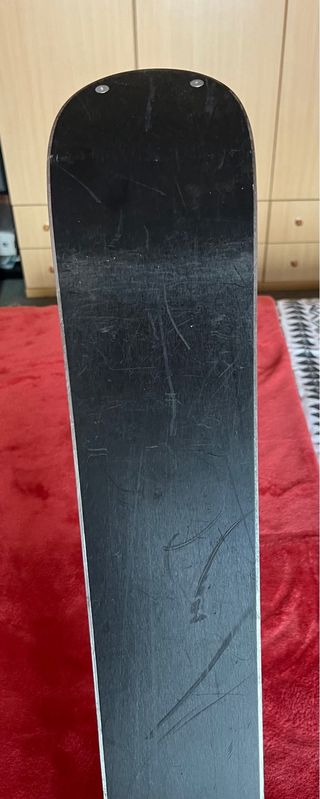 Esquís y botas de esquí para mujer