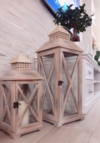 Coppia Lanterne Legno Beige e Marrone