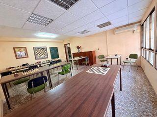 Oficina en venta en Benalúa en Alicante