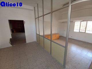 Local comercial en venta en Milán - Pumarín - Teatinos en Oviedo