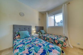 Casa adosada en venta en Puerto de la Duquesa en Manilva