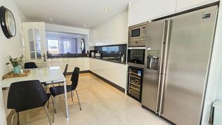 Casa pareada en venta en Puerto de la Duquesa en Manilva