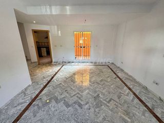 Casa adosada en venta en Barrios (Los)