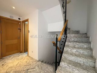 Casa adosada en venta en Barrios (Los)