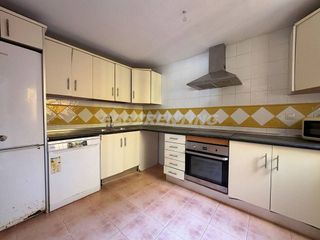 Casa adosada en venta en Barrios (Los)