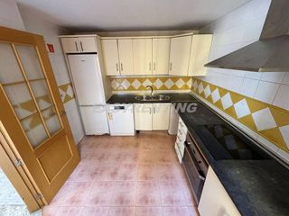 Casa adosada en venta en Barrios (Los)