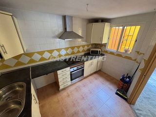 Casa adosada en venta en Barrios (Los)