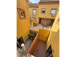 Casa adosada en venta en Barrios (Los)