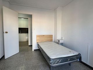 Piso en alquiler en El Raval - Portes Encarnades en Elche