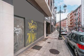 Local comercial en venta en Santo Domingo en Oviedo