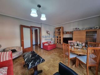 Casa pareada en venta en La Vega - Oteruelo en León