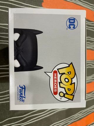 Funko Pop! Heroes #421 Batman Gamestop