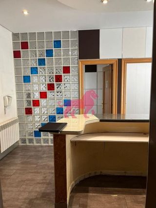 Oficina en alquiler en La Chantría - La Lastra en León