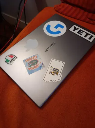 Notebook Huawei matebook D14